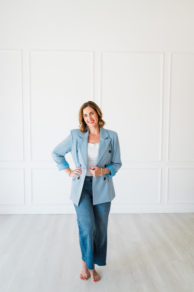 Brand photo of woman wearing blue smiling