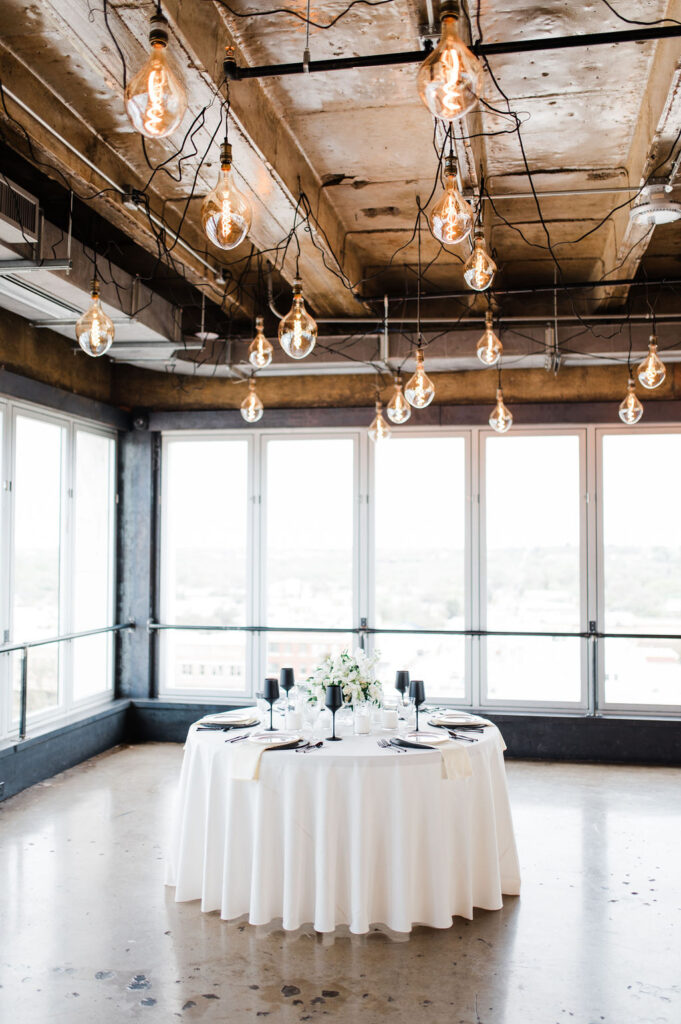 Brand photo of a table scape setup by a wedding planner.